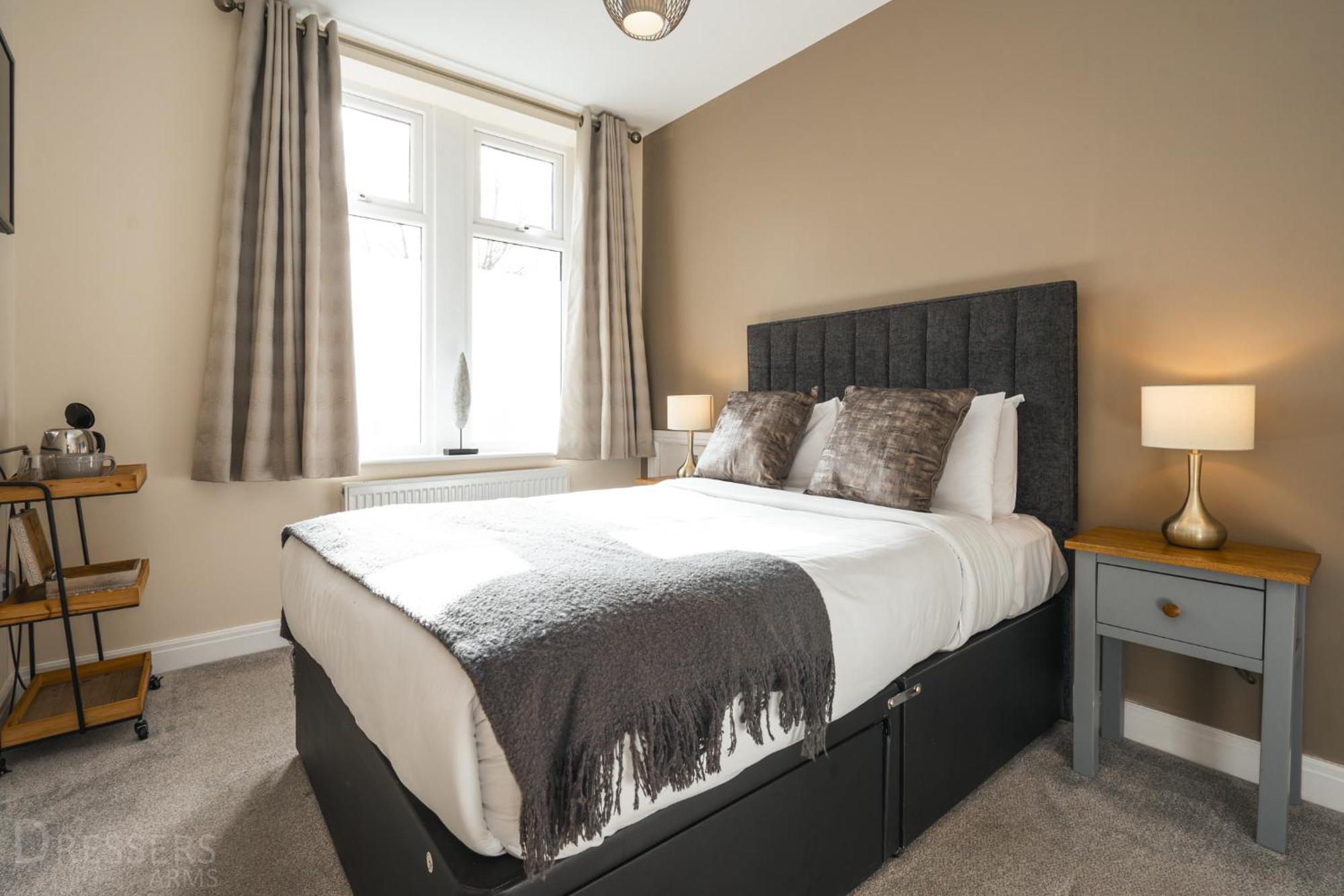 Rooms At The Dressers Arms 乔利 外观 照片